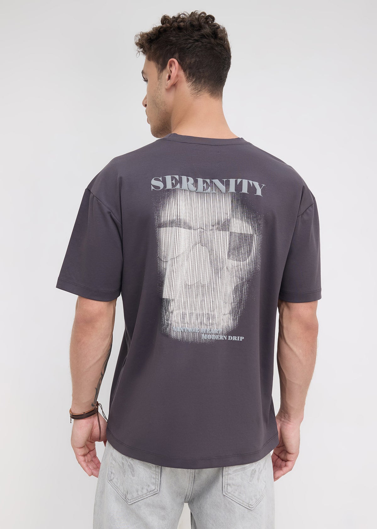 Moulen Oversized Graphic T-shirt: Charcoal