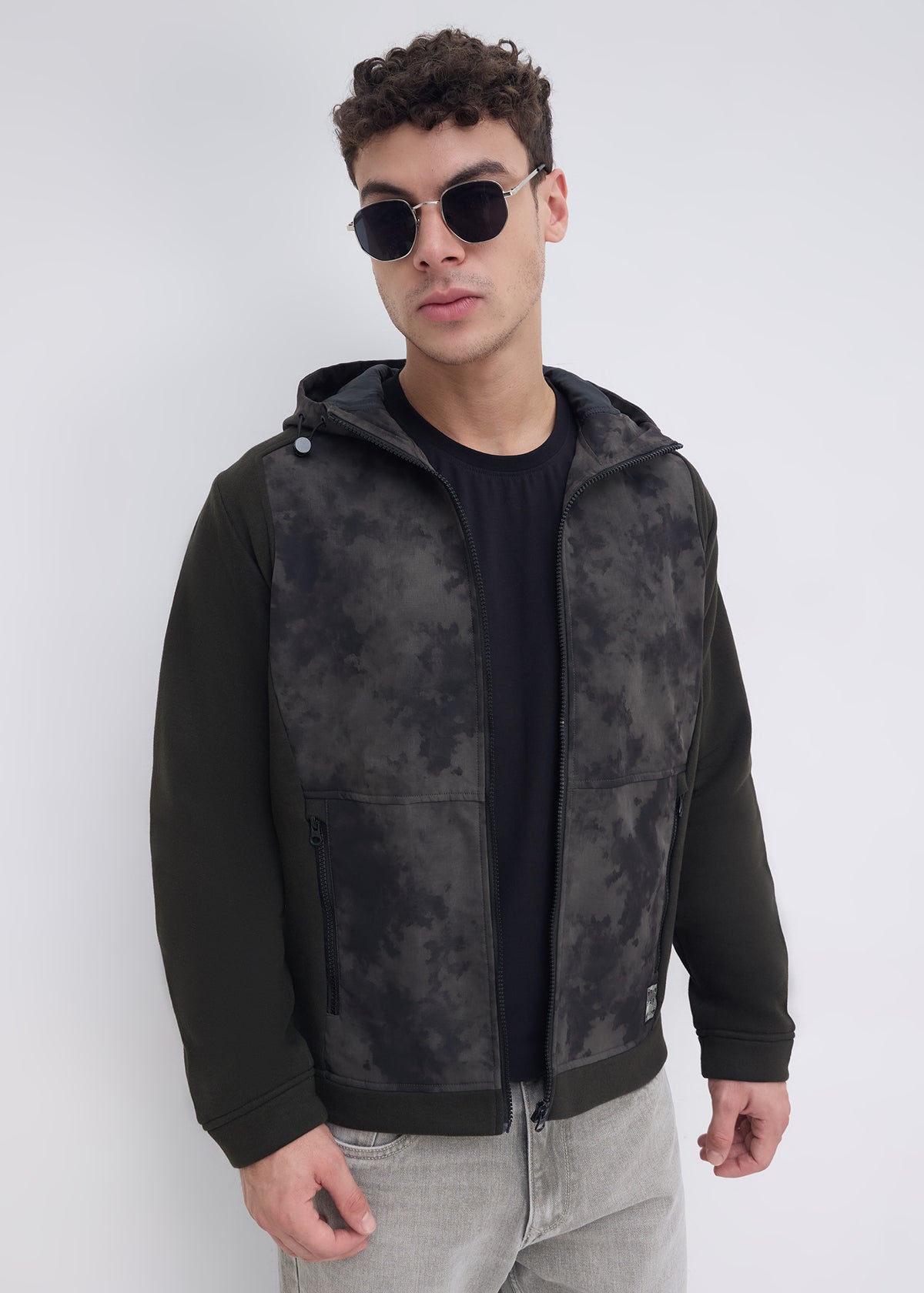 Krivan Camouflage Hooded Jacket: Olive