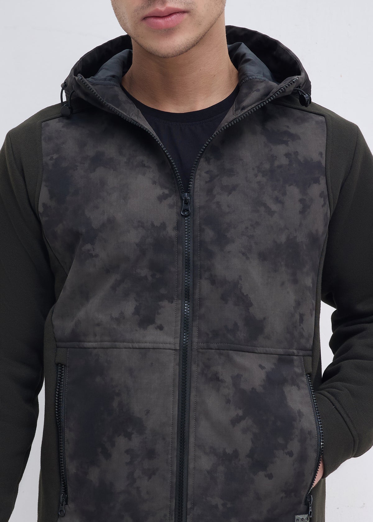 Krivan Camouflage Hooded Jacket: Olive