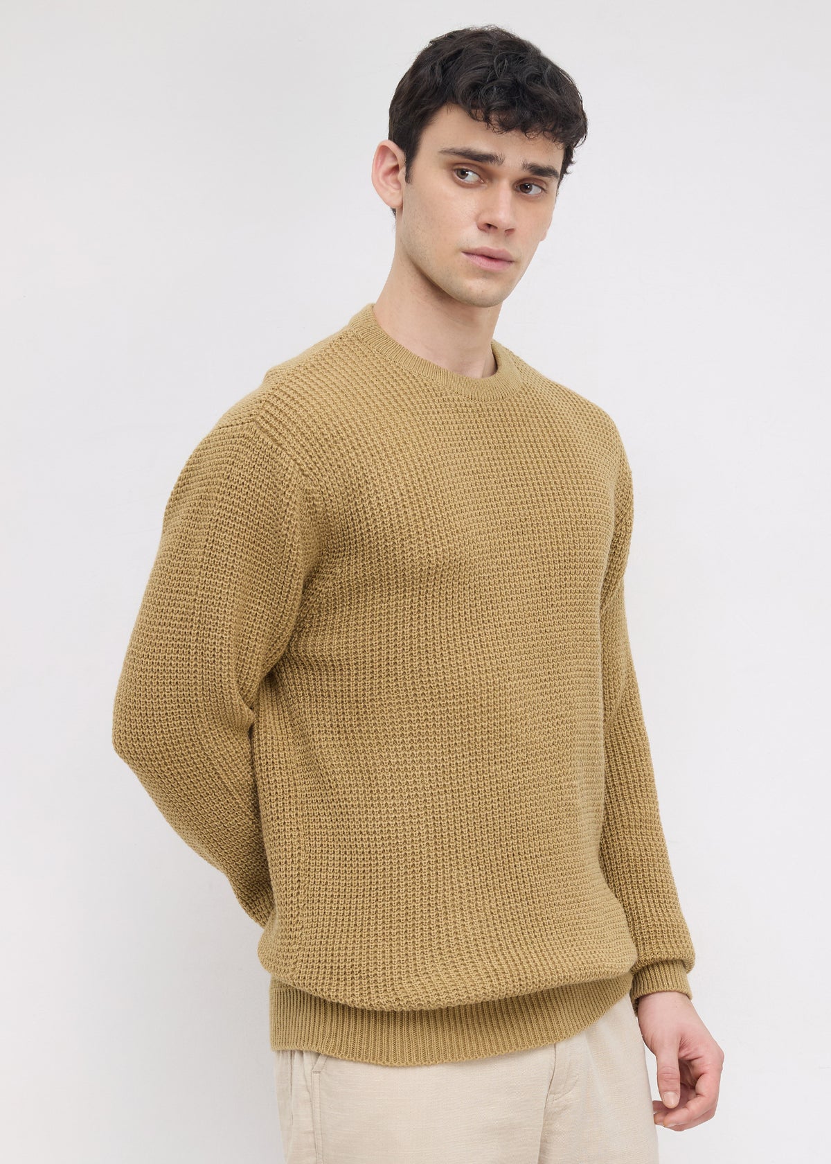 Platter Knitted Crew Neck Pullover: Khaki