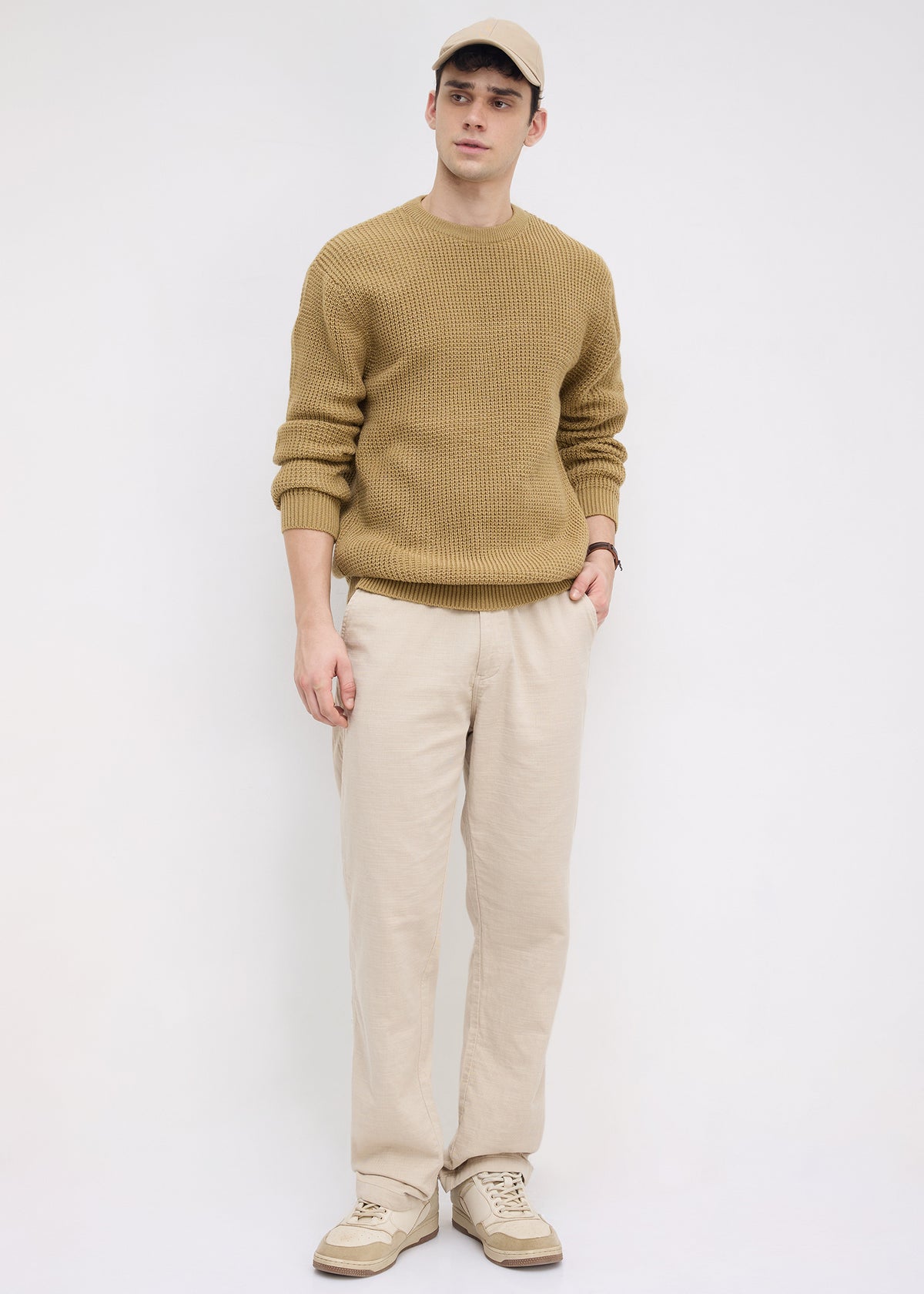 Platter Knitted Crew Neck Pullover: Khaki