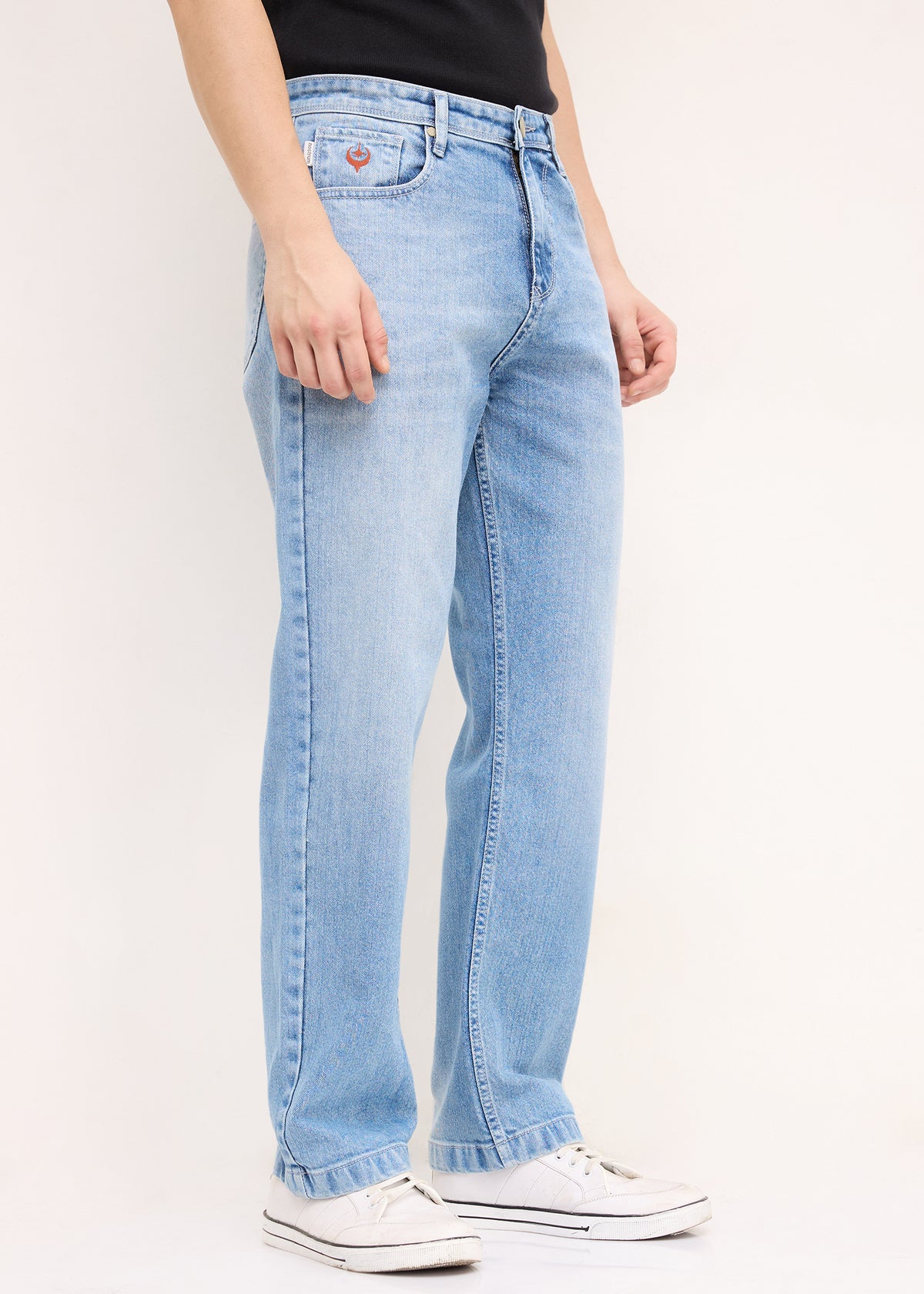 Bagos B Baggy-Fit Jeans: Light Blue