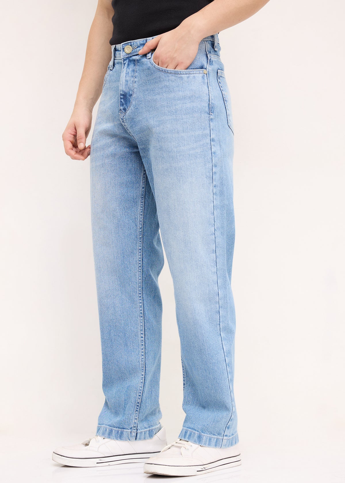Bagos B Baggy-Fit Jeans: Light Blue