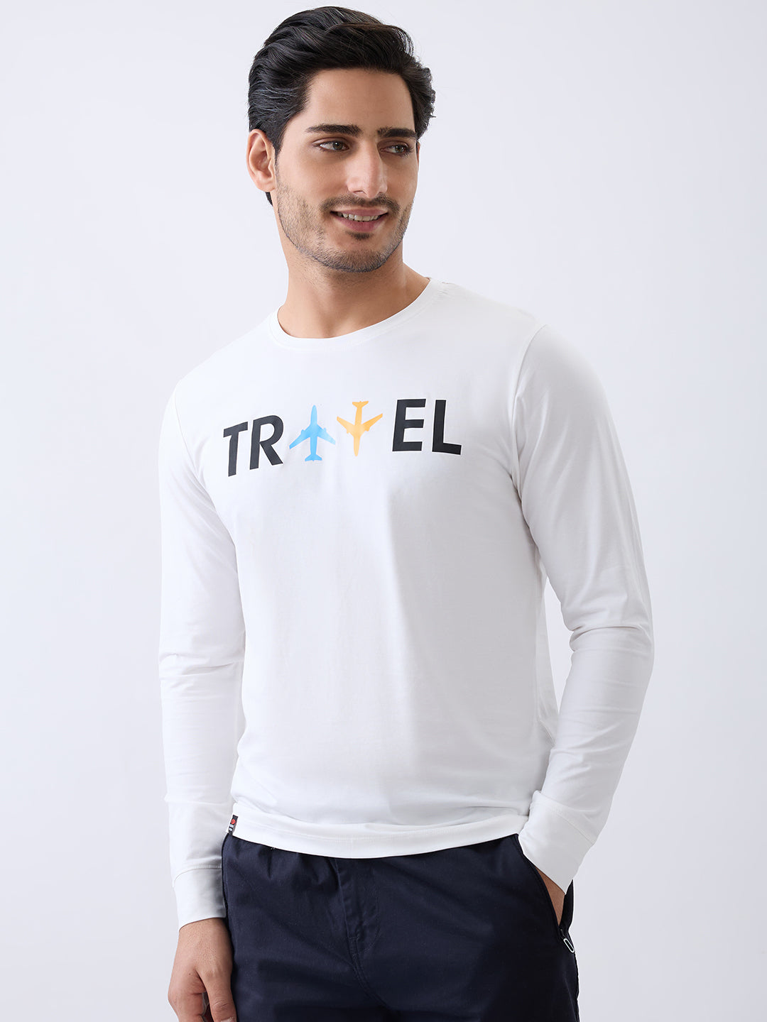 Travel Graphic Full Sleeve Pullover: White