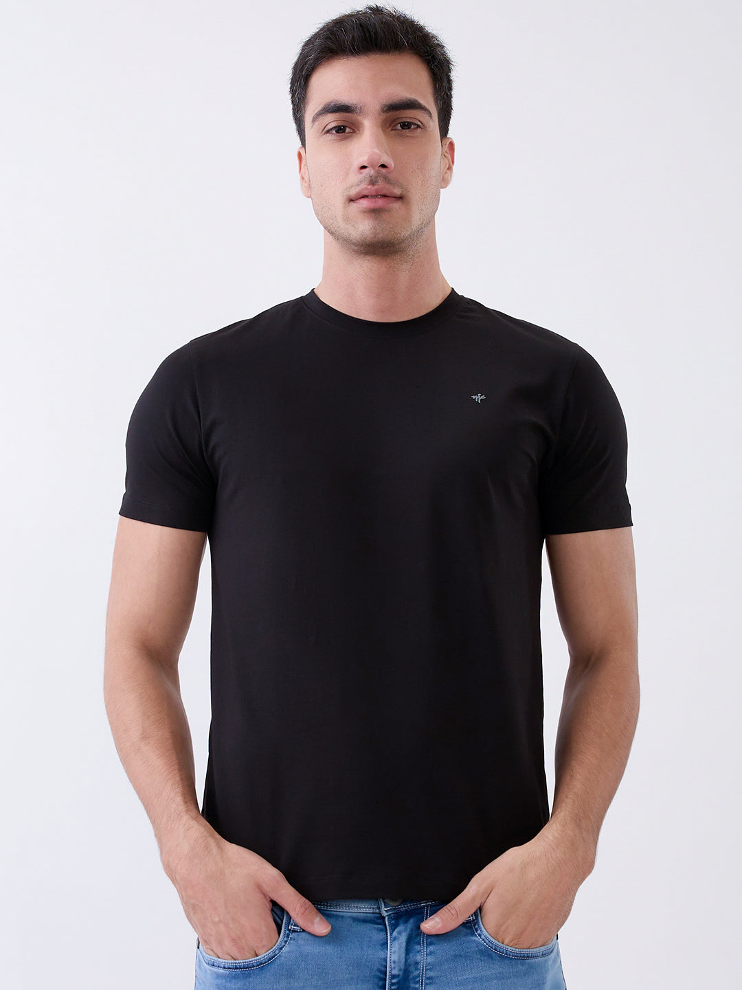 Arch Solid Half Sleeve T-shirt