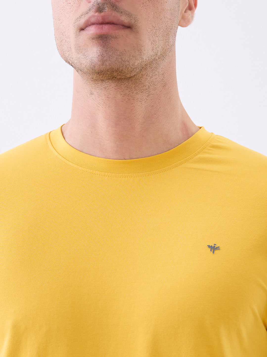 Arch Solid Half Sleeve T-Shirt