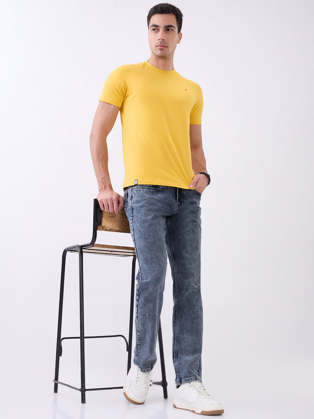 Arch Solid Half Sleeve T-Shirt