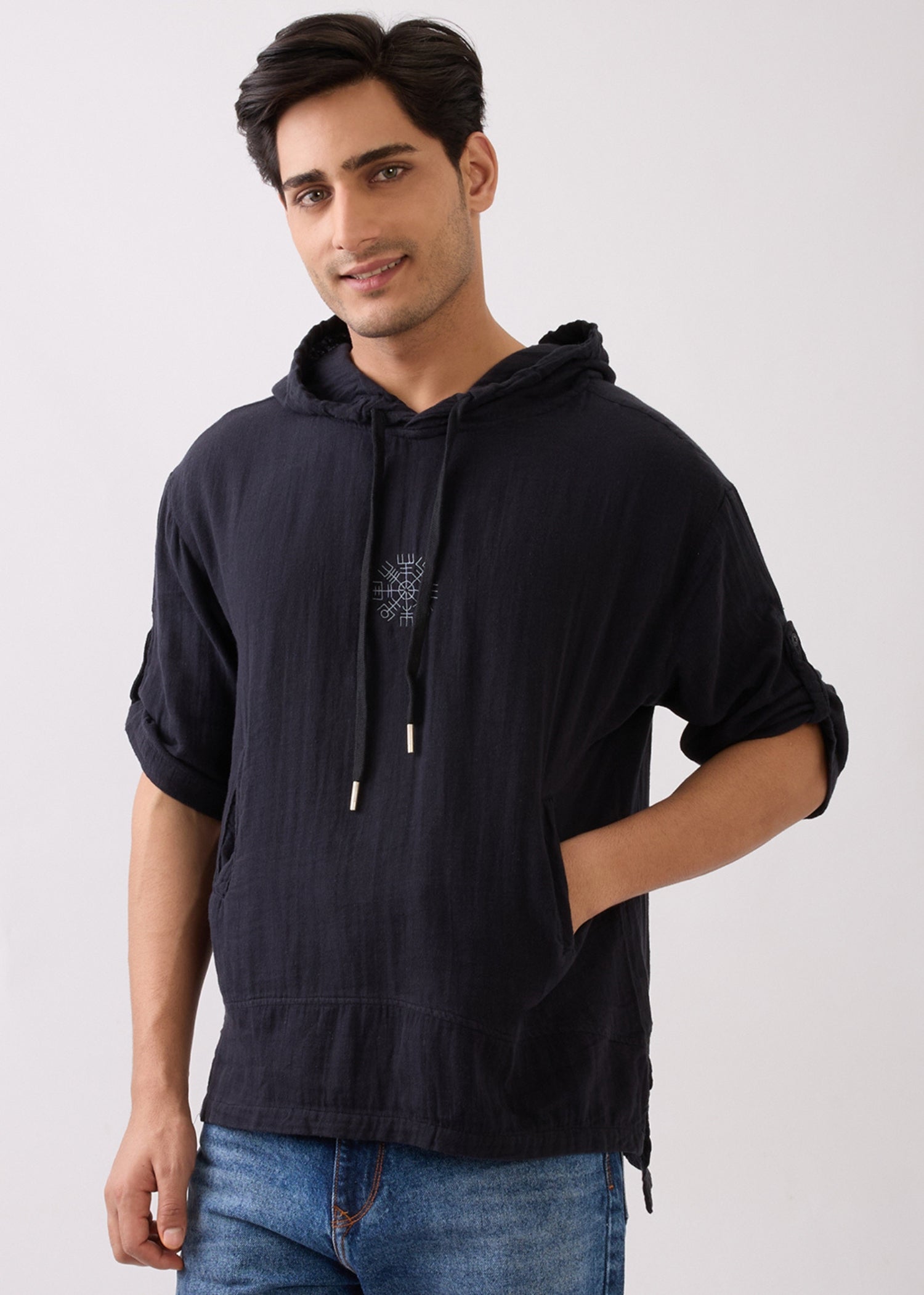 Prast Textured Short Sleeve Hoodie: Black