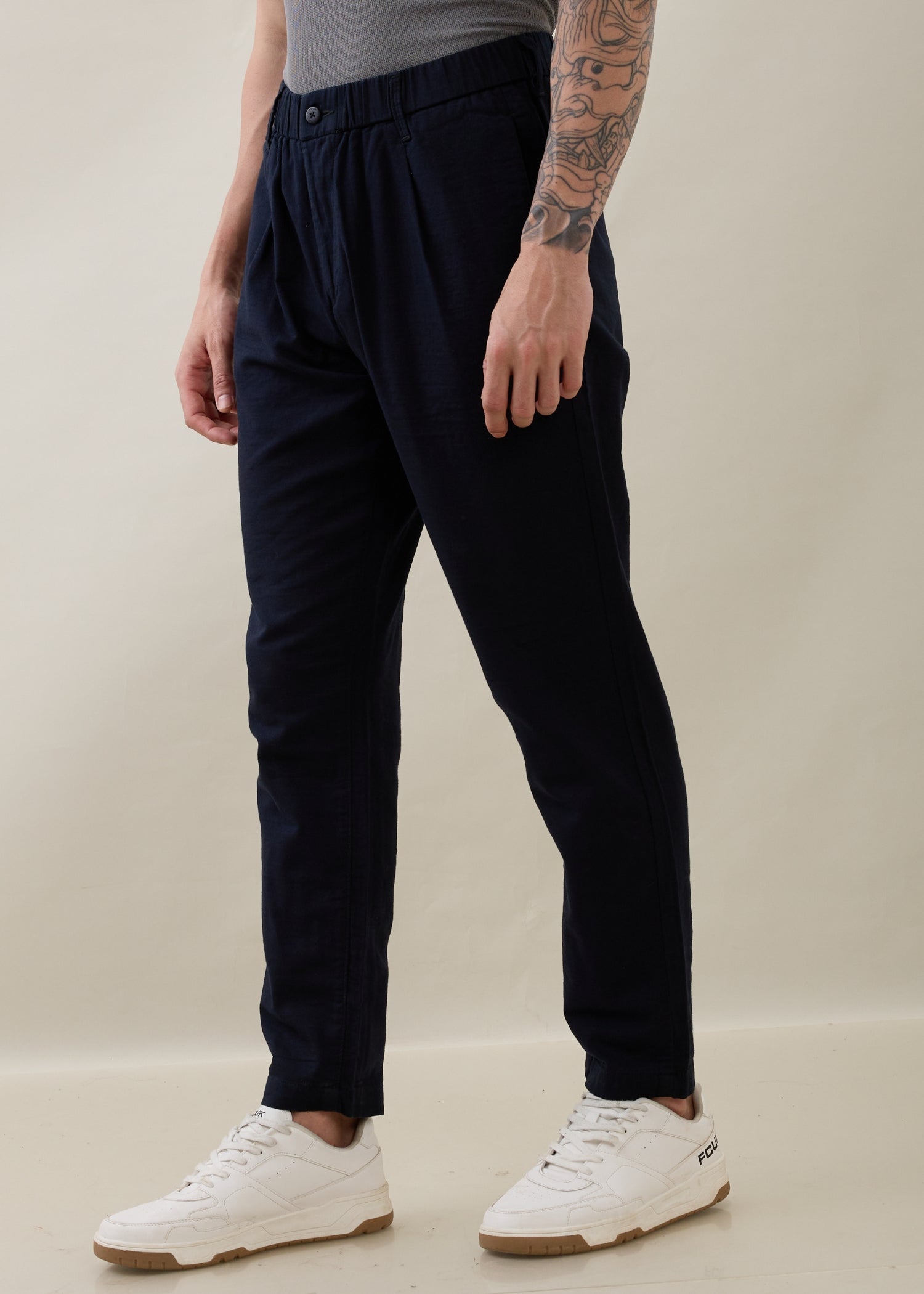 Ceylon Linen Blend Relaxed Trouser: Navy