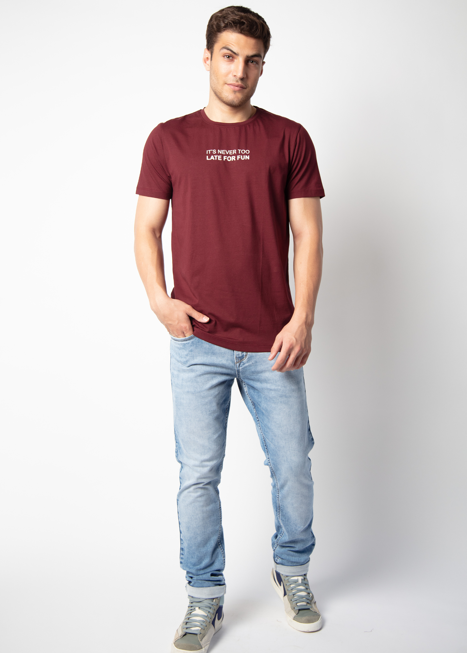 #Color_Maroon