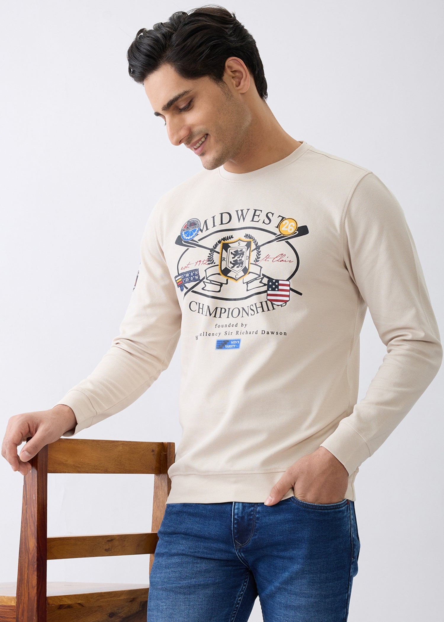 Midwest Graphic Full Sleeve Sweatshirt: Cream