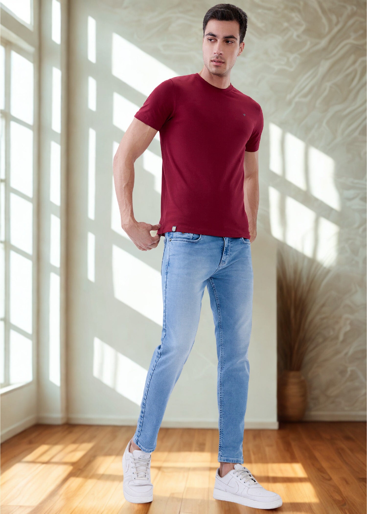 Arch Solid Half Sleeve T-Shirt: Maroon
