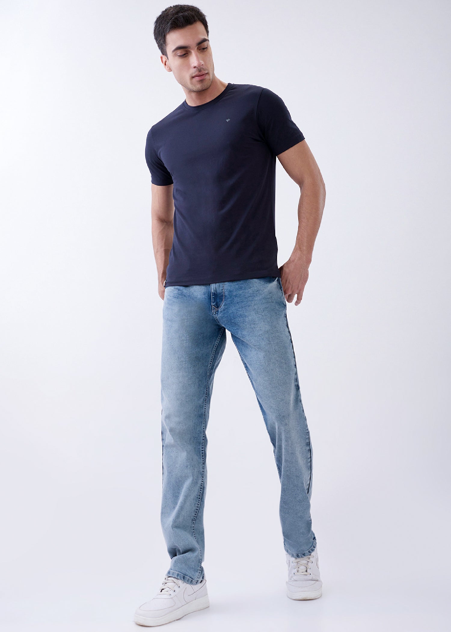 Arch Solid Half Sleeve T-Shirt: Navy