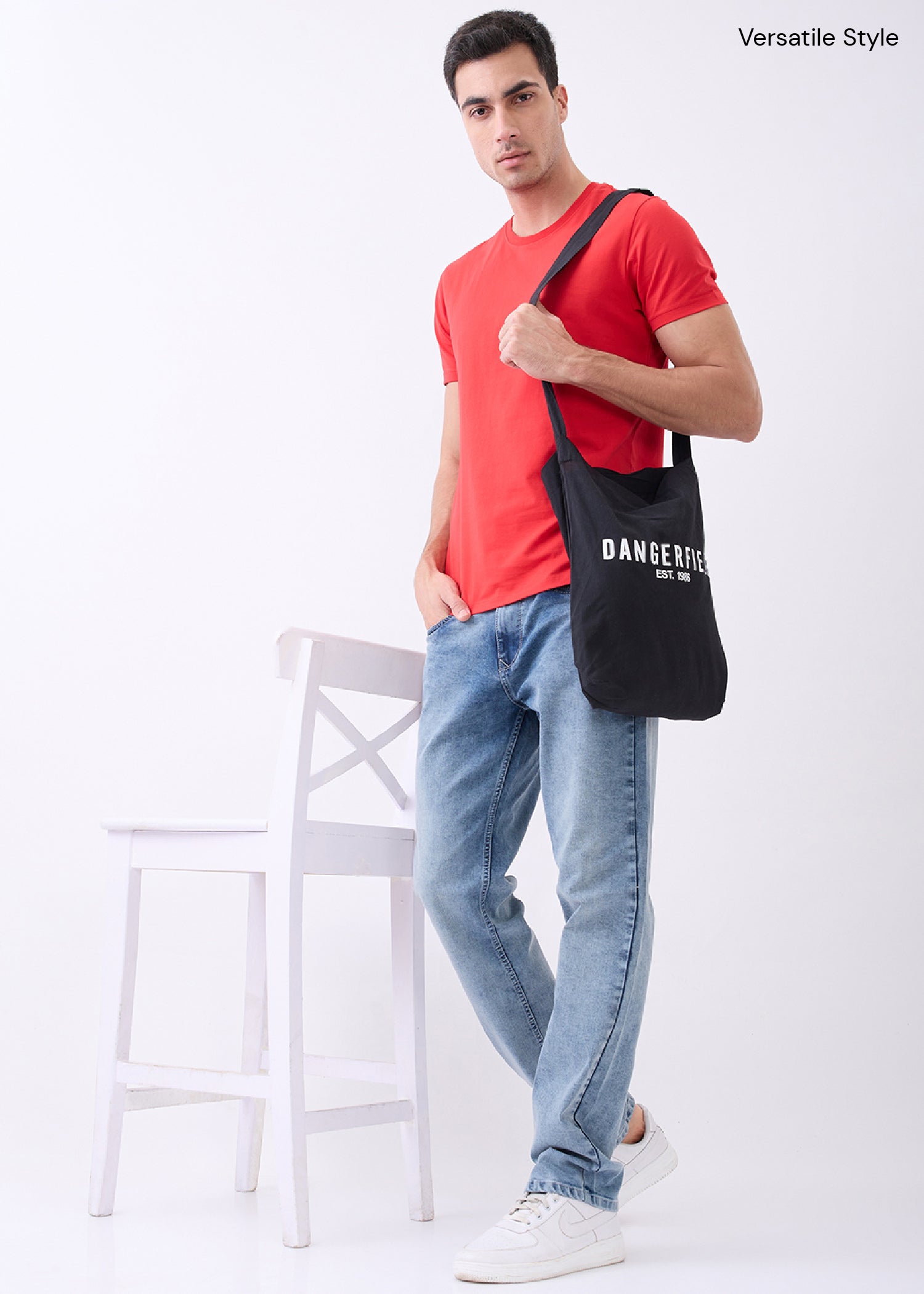 Arch Solid Half Sleeve T-Shirt: Red