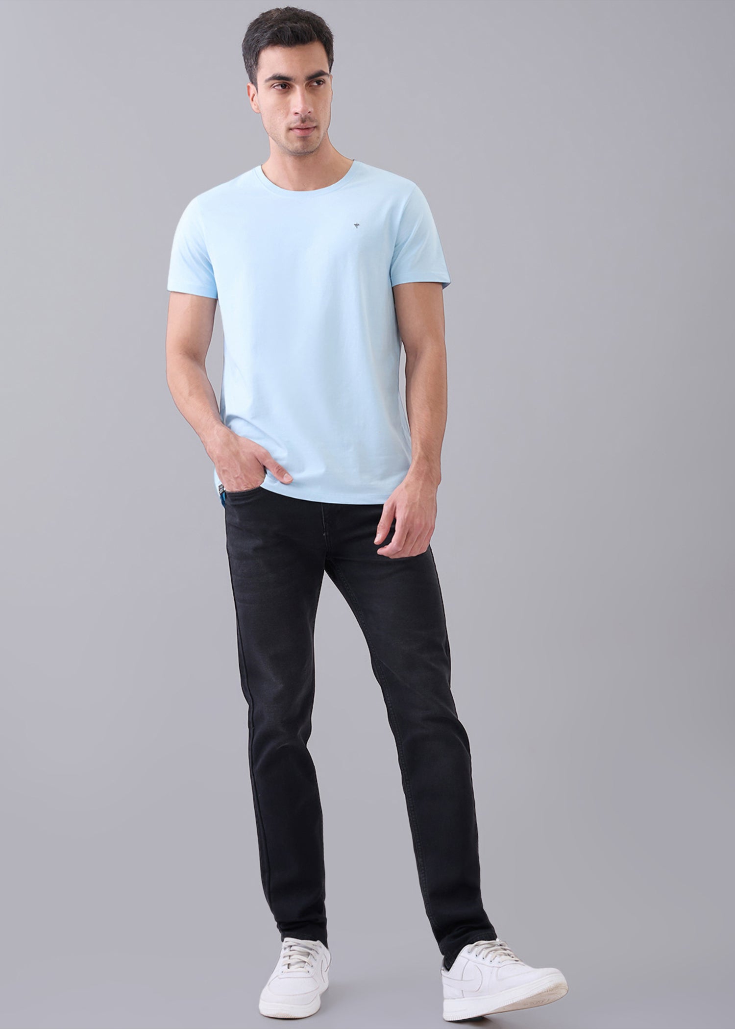 Arch Solid Half Sleeve T-Shirt: Sky Blue