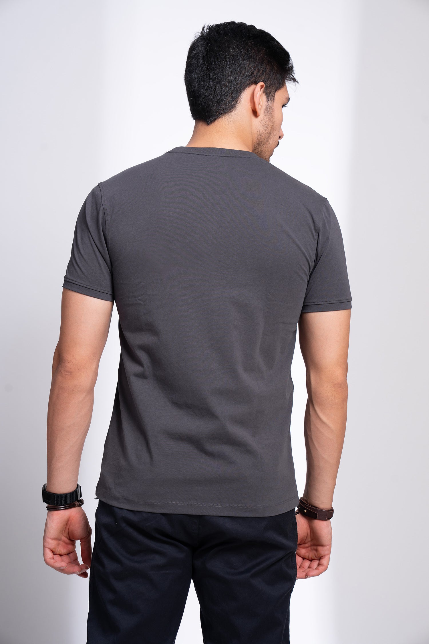 WINSOME ROUND NECK T-SHIRT