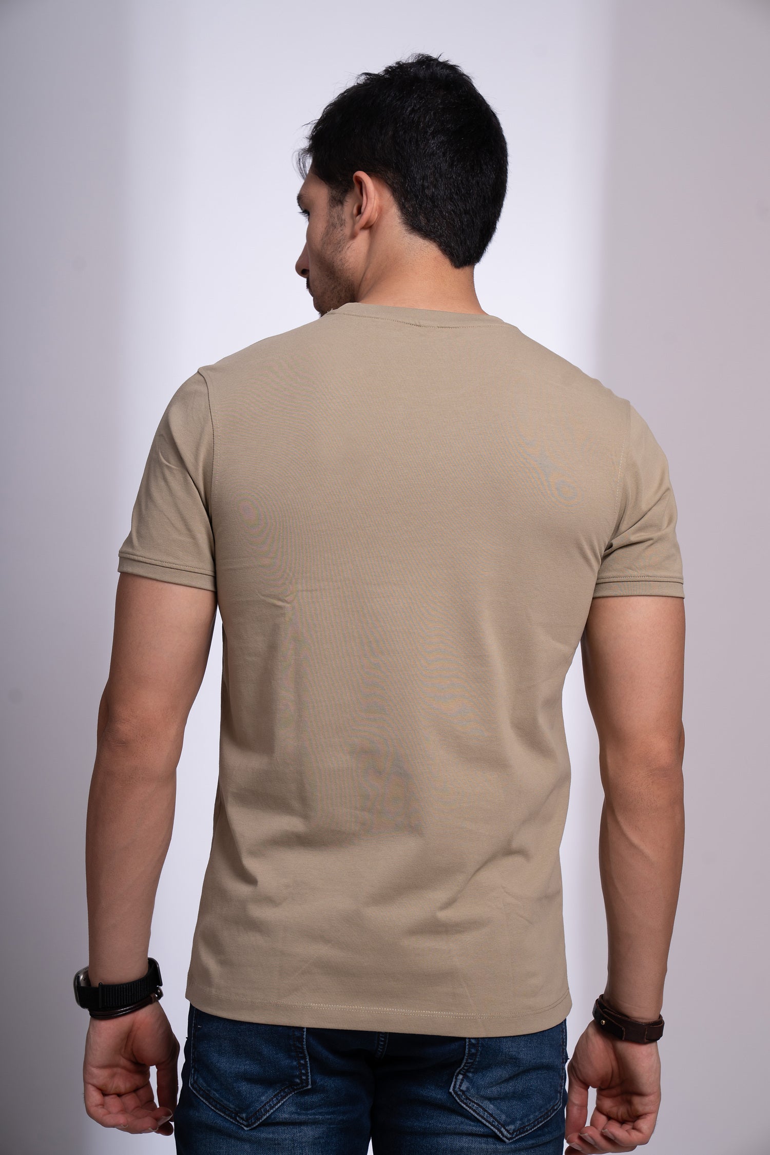 WINSOME ROUND NECK T-SHIRT