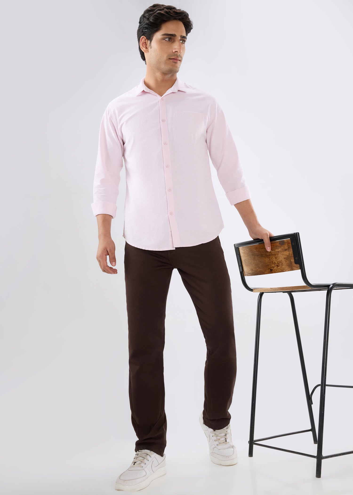 Icon Regular Fit Trouser: Brown
