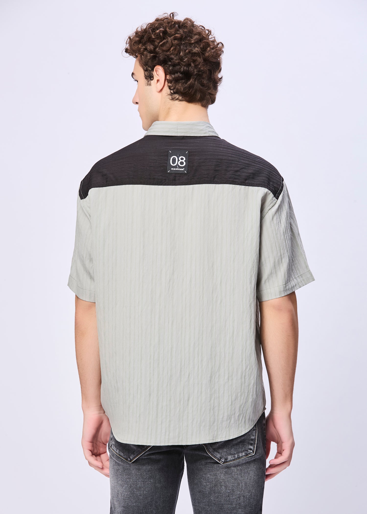 Weyburn Colourblocked Oversized Shirt: Grey
