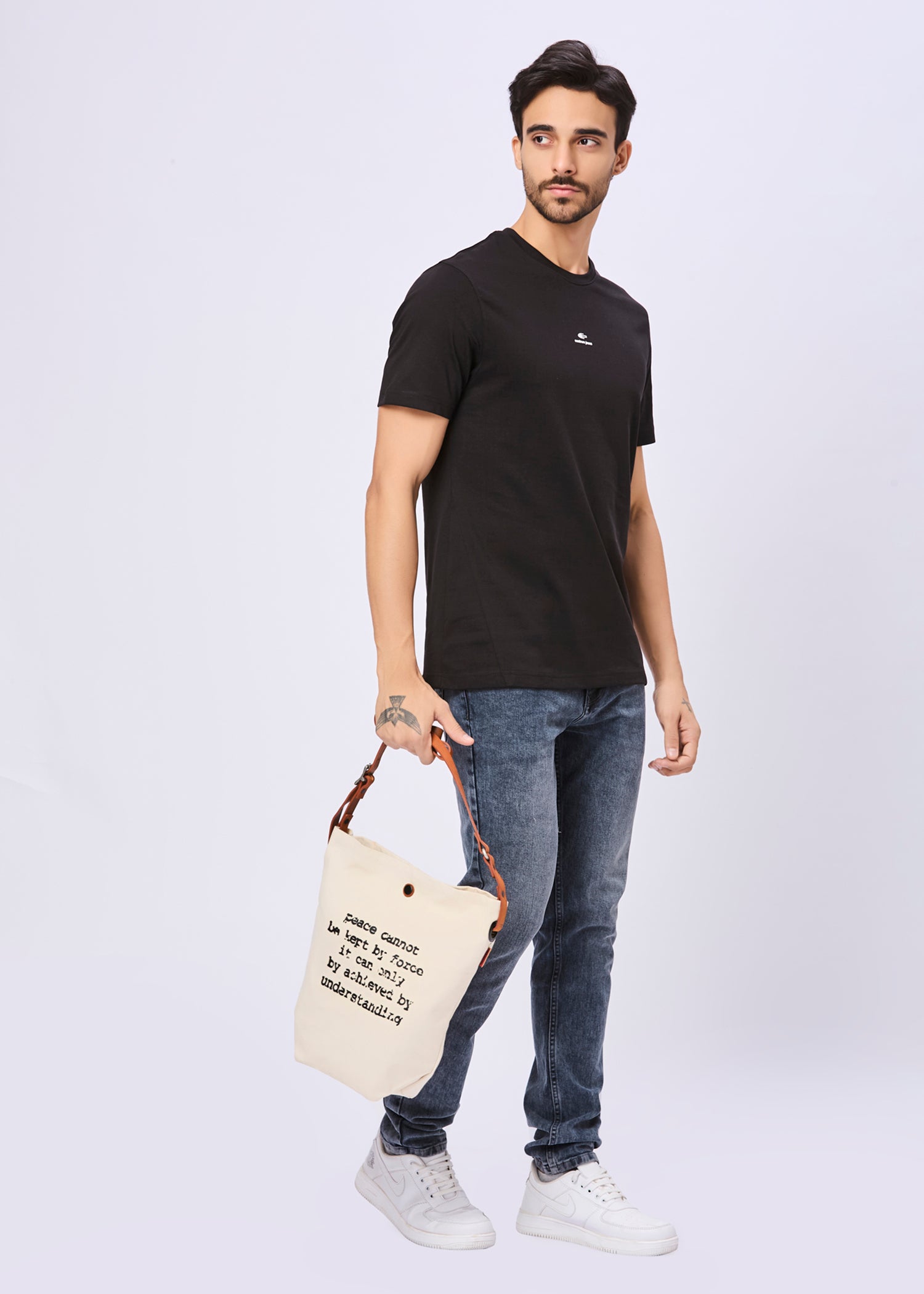 Amble Printed Casual T-Shirt
