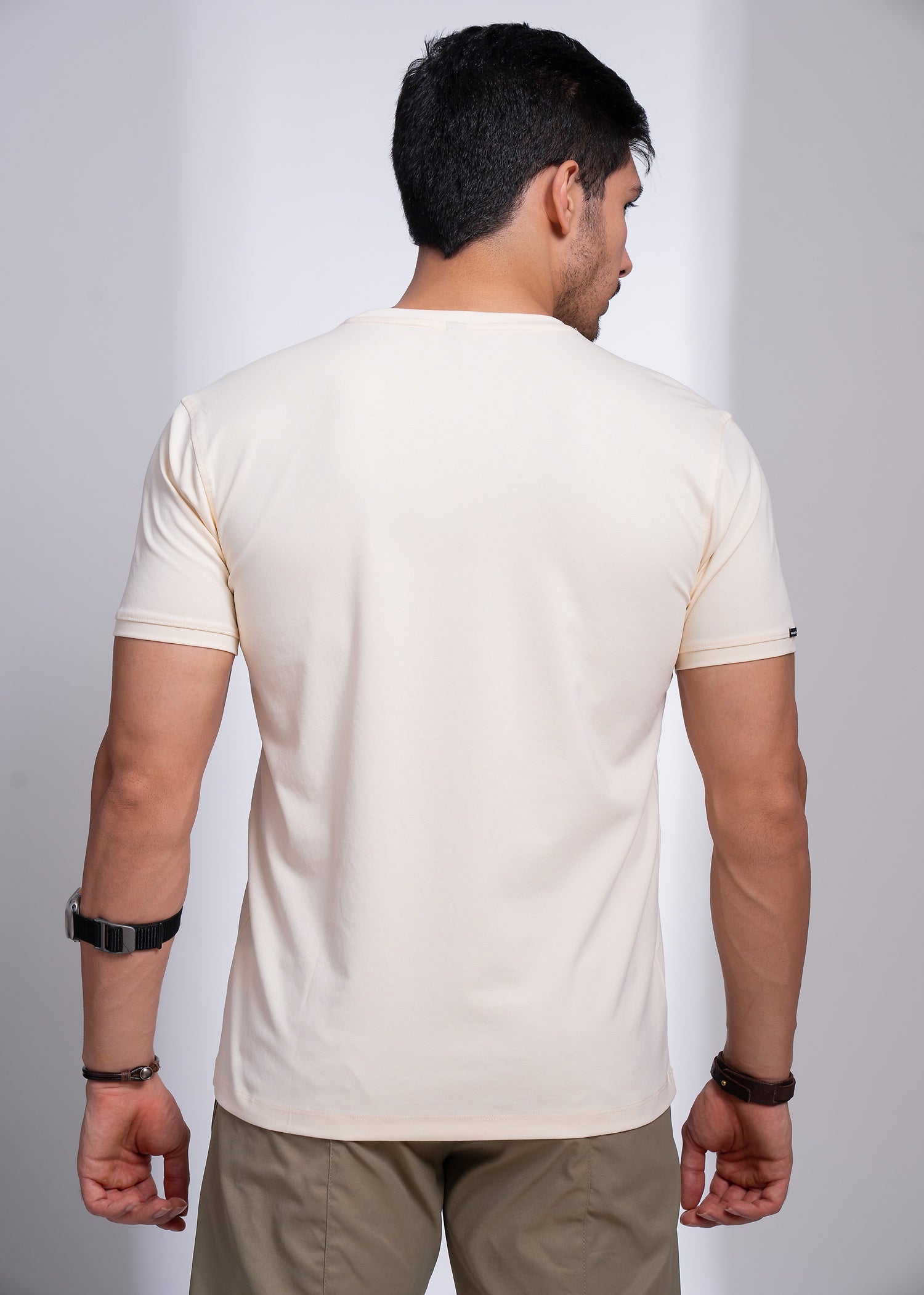 Laconic Round Neck T-Shirt for Men | Minimal Everyday Style