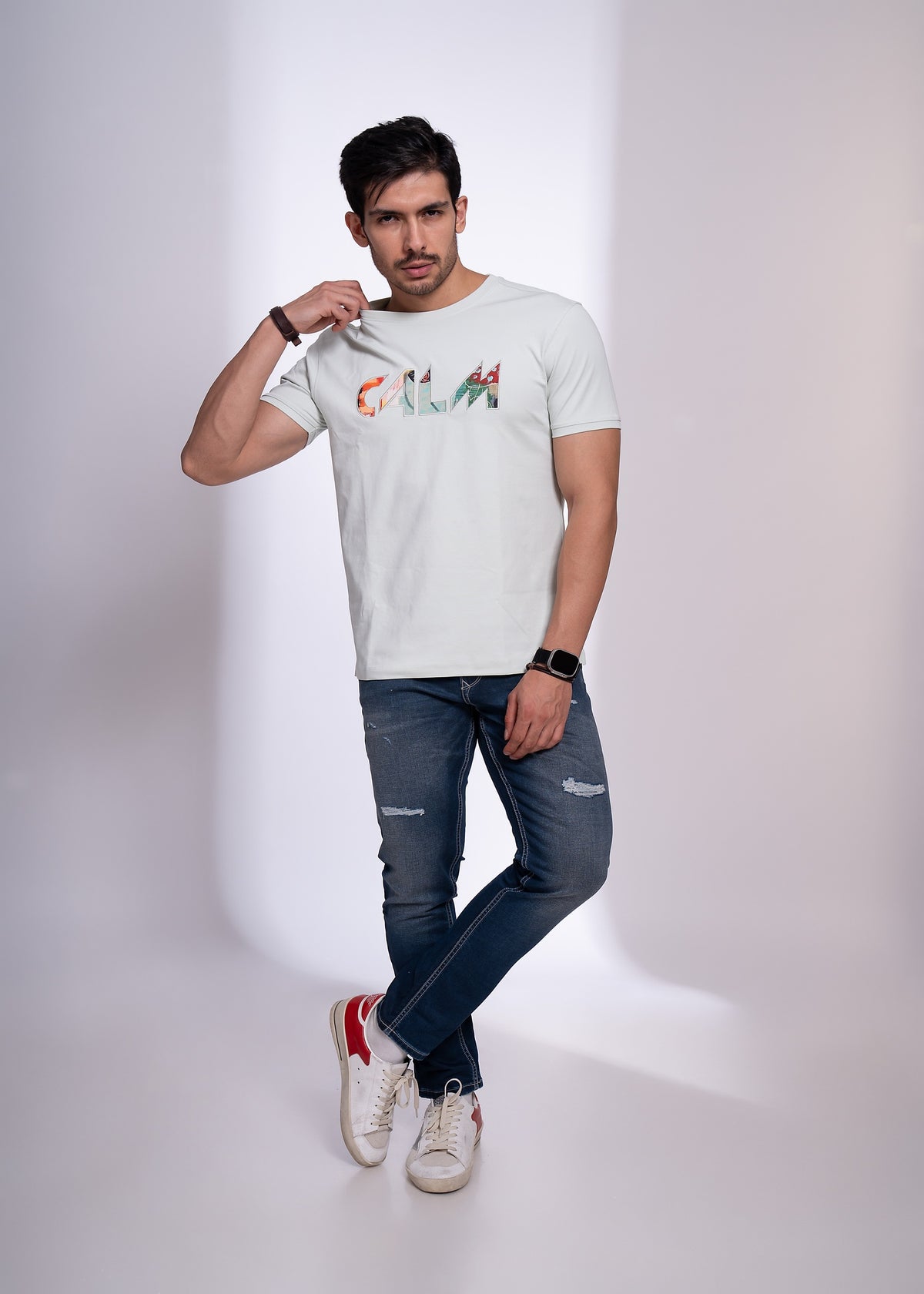 Laconic Graphic Print T-Shirt