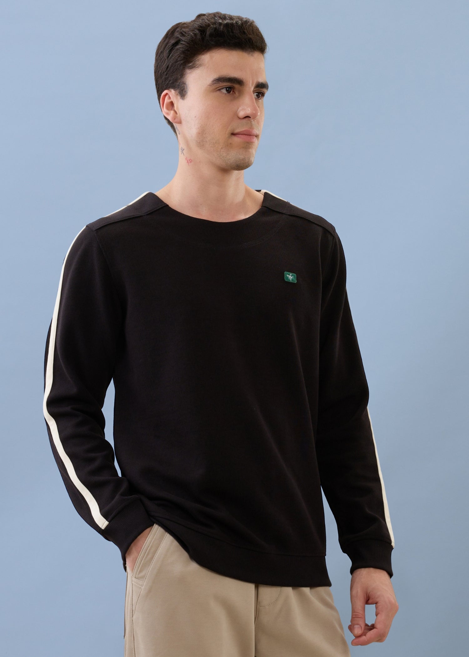 Palawan Crew Neck Pullover: Black