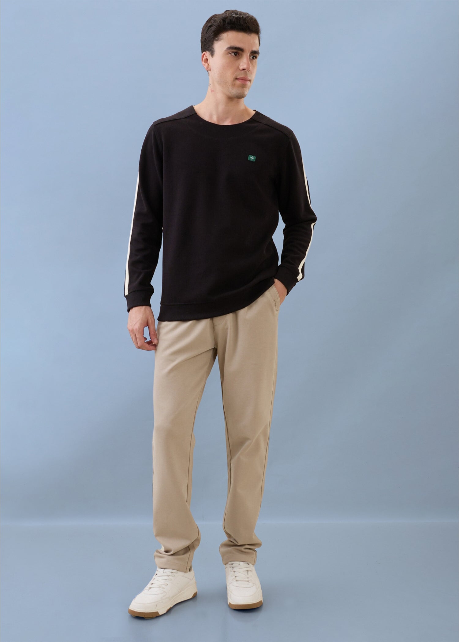 Palawan Crew Neck Pullover: Black