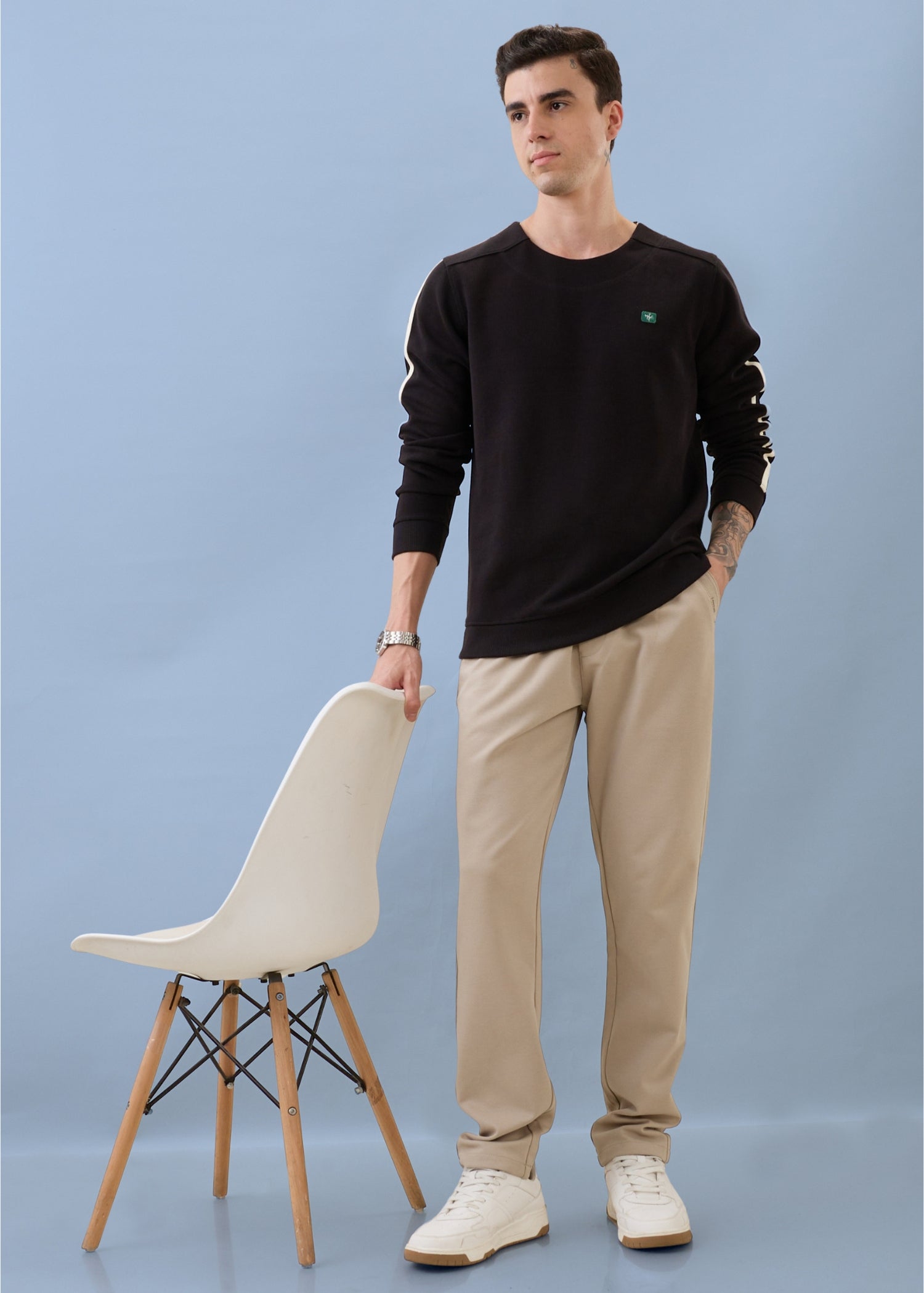 Palawan Crew Neck Pullover: Black