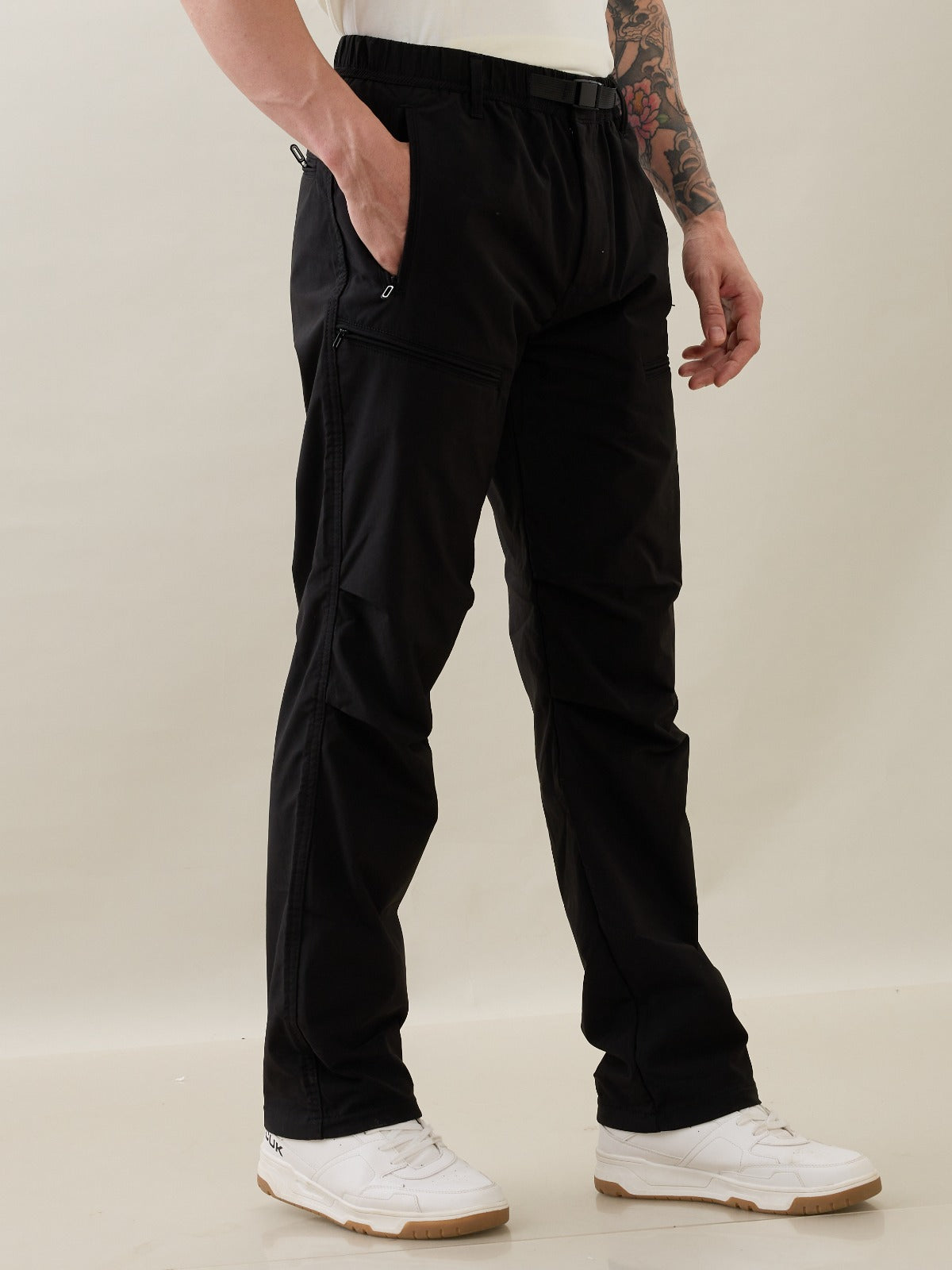 Nostrum Grovill Polycotton Baggy Black cargo pants for men 
