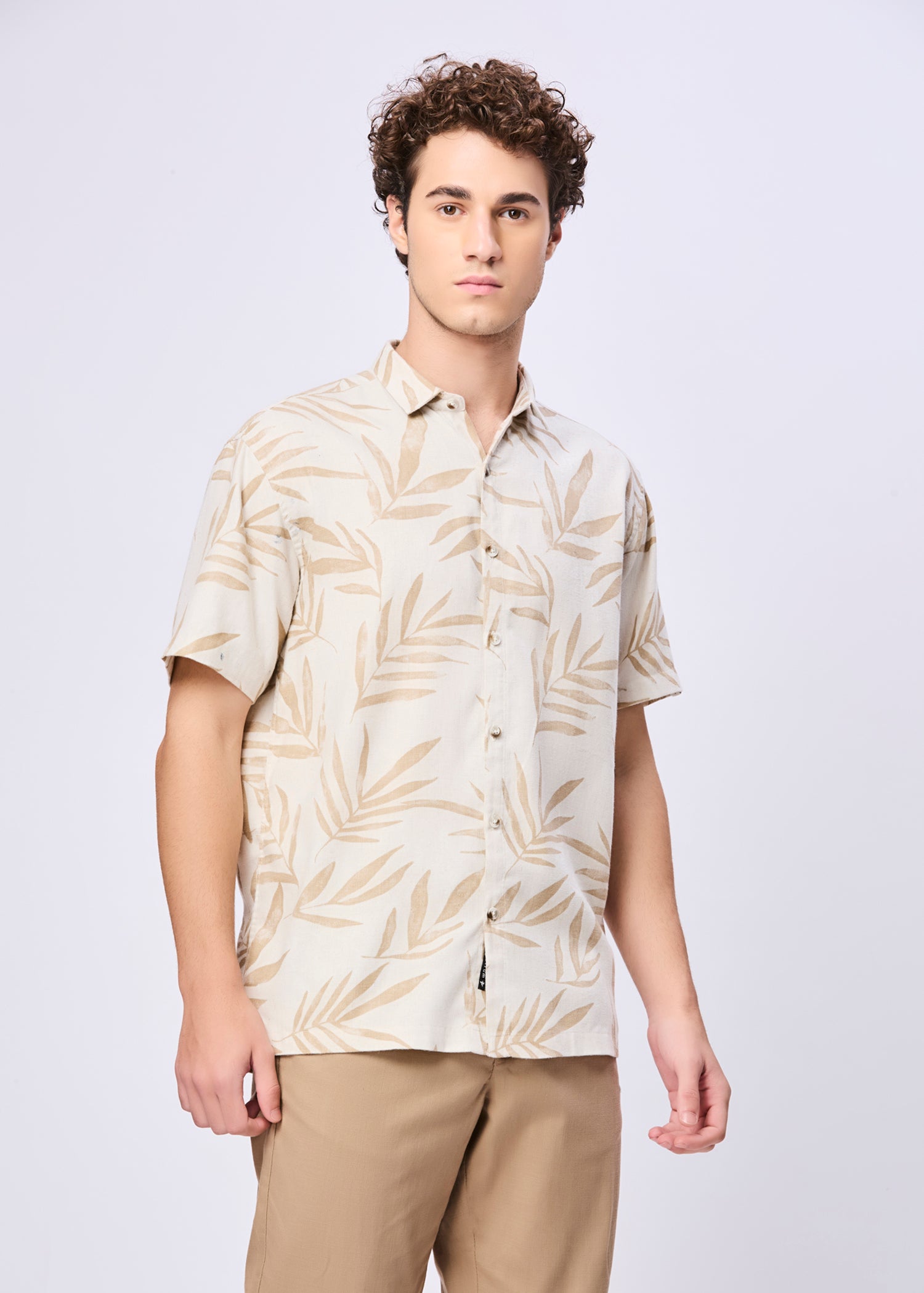 Kelley Tropical Leaf Print Casual Shirt