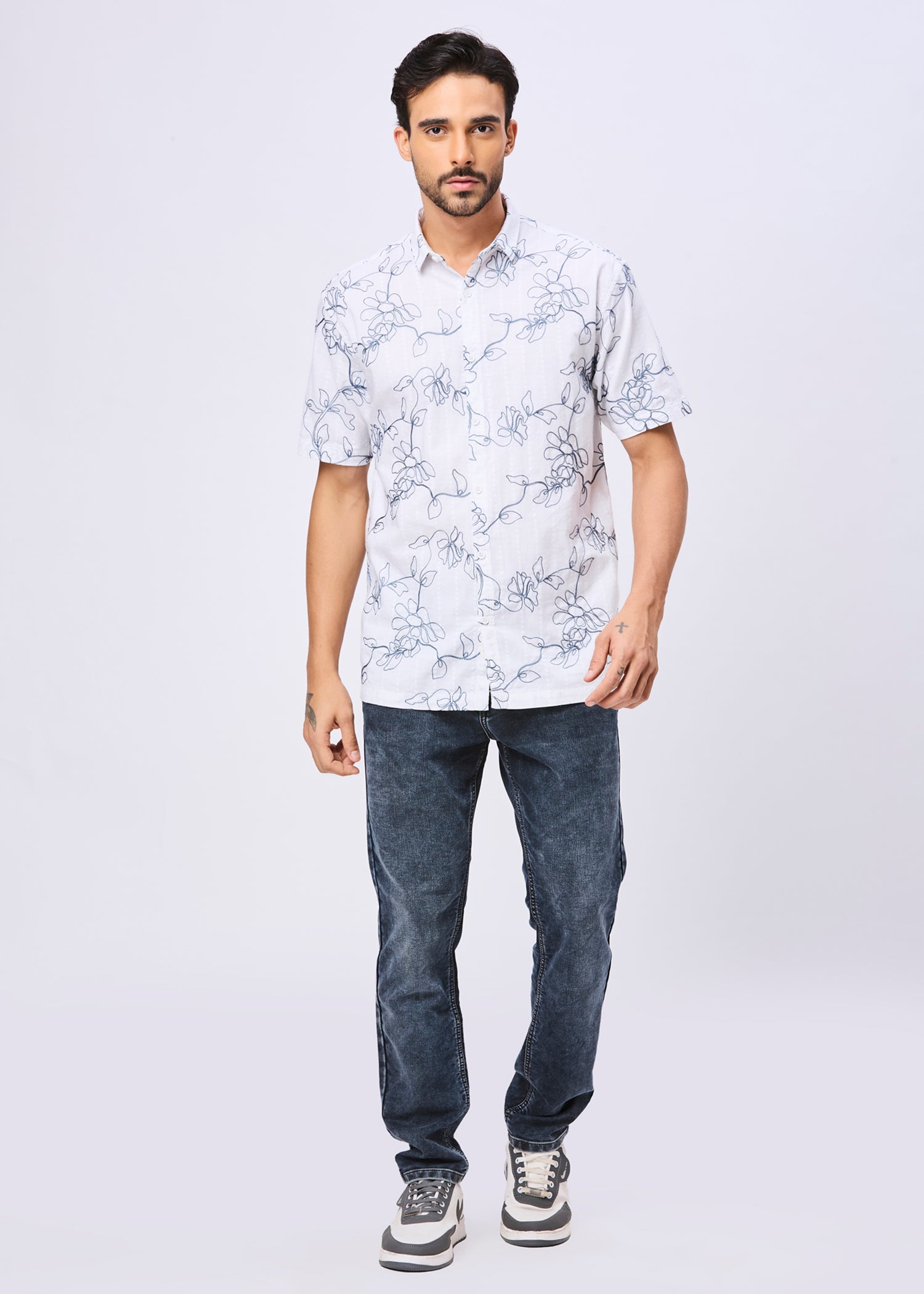Kilmer Floral Line Art Print Casual Shirt